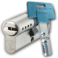 Заменить цилиндр MUL-T-LOCK® Interactive в Киеве.Замена сердцевины замка мультилок киев, продажа оригинальной продукции Mul-T-Lock Interactive: Установка надежных цилиндров Mul-T-Lock Interactive киев:Установка Mul-T-Lock Interactive поднимает уровень защиты замков в двери наилучшее взаимодействие надежности и качества.